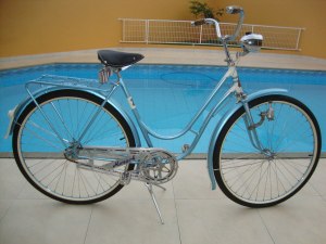Bicicleta Monark Feminina 1948